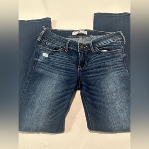Hollister Distressed Women's Jeans. Size 26x30